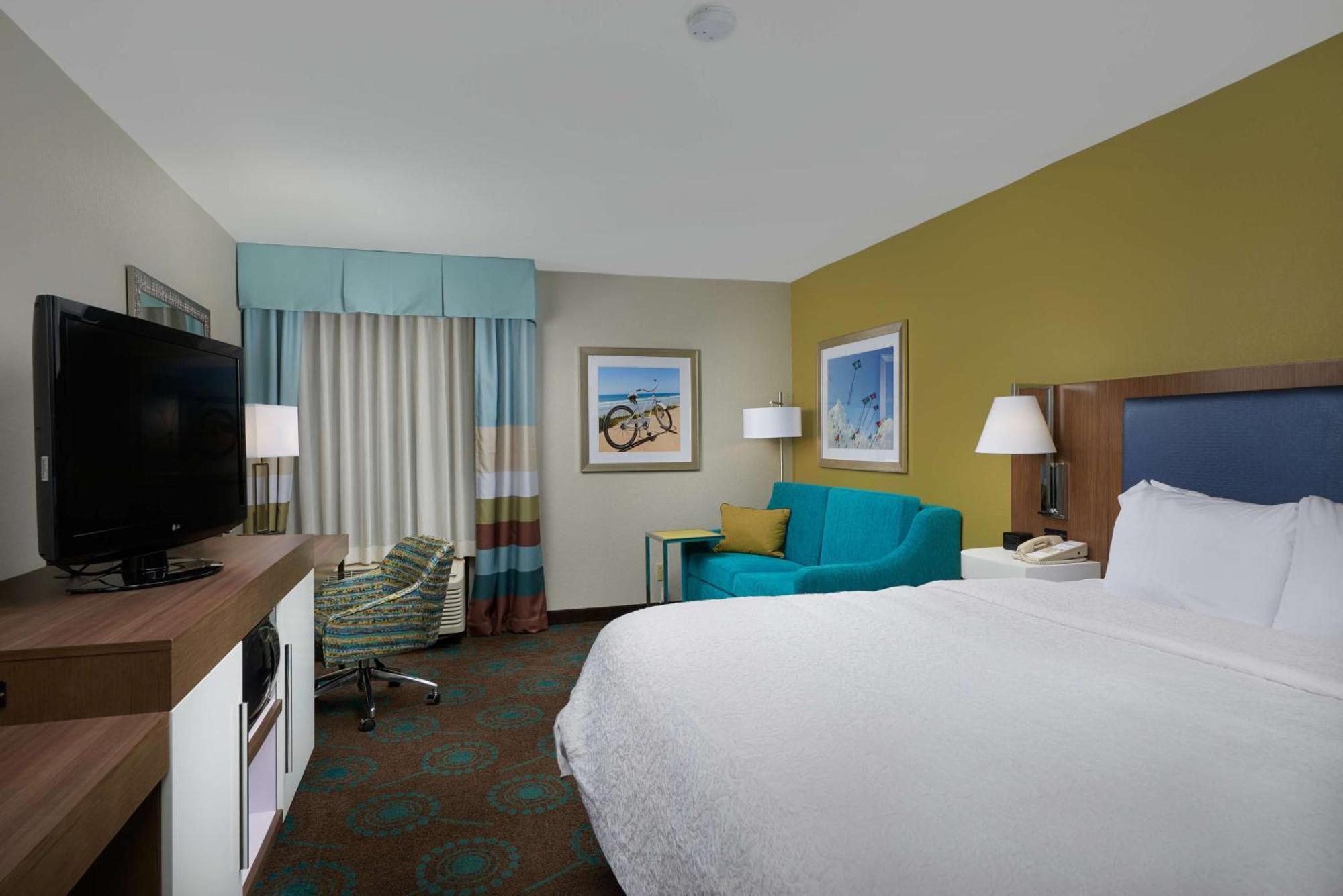 Hampton 3*
